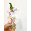 Svadobná kytica z frézií a orchideí5